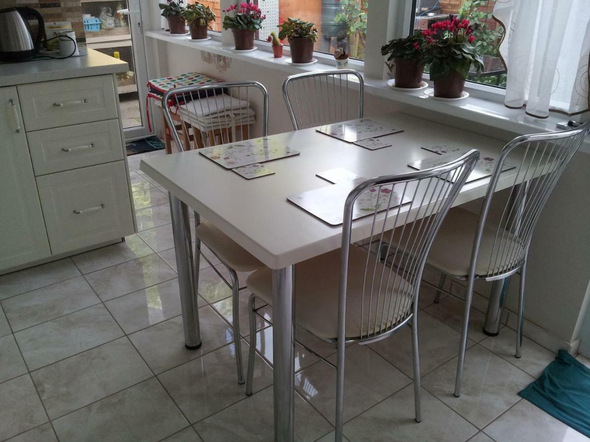Home Accommodation Саутхамптън Екстериор снимка