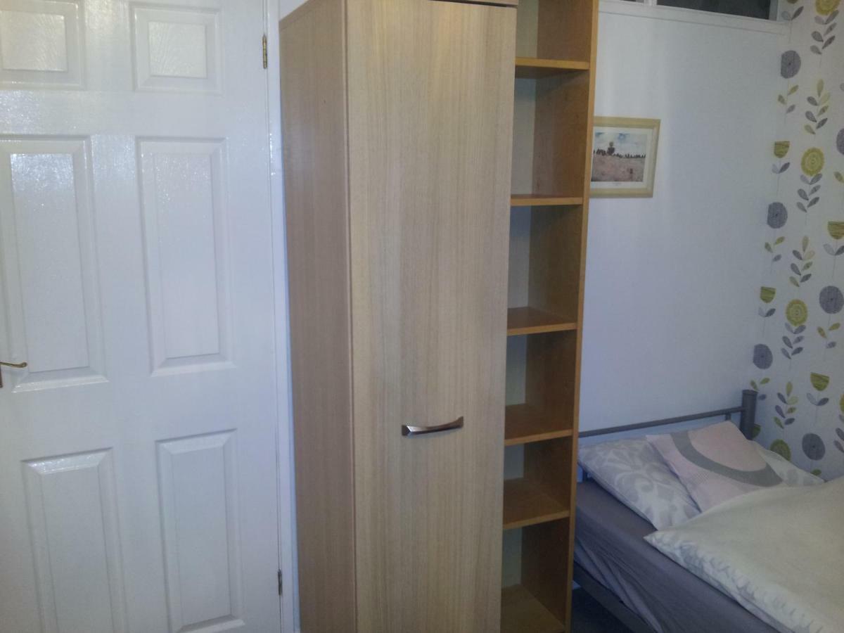 Home Accommodation Саутхамптън Екстериор снимка